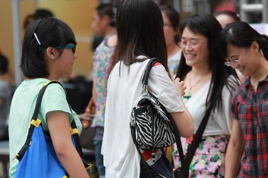 台州结女伴旅游服务员尚菲娜